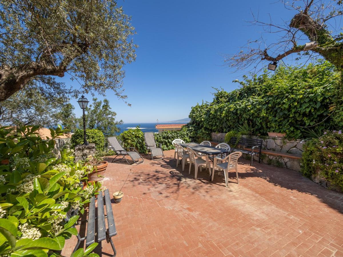 Ulivi Apt Vila Sorrento Exterior foto